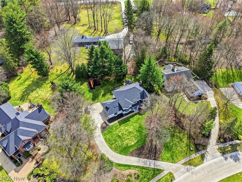 35729 Quartermane Circle, Bentleyville, OH 44139 Photo 35