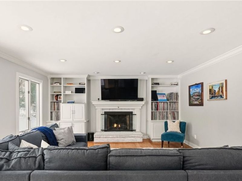 35729 Quartermane Circle, Bentleyville, OH 44139 Photo 8