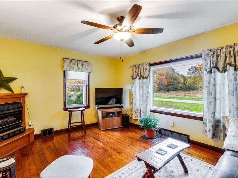 4007 Durst Clagg Road, Cortland, OH 44410 Photo 13