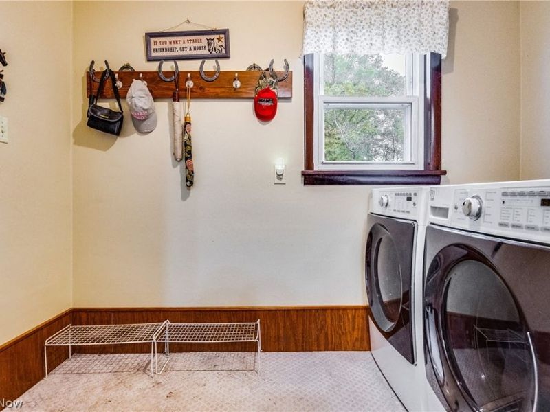 4007 Durst Clagg Road, Cortland, OH 44410 Photo 18