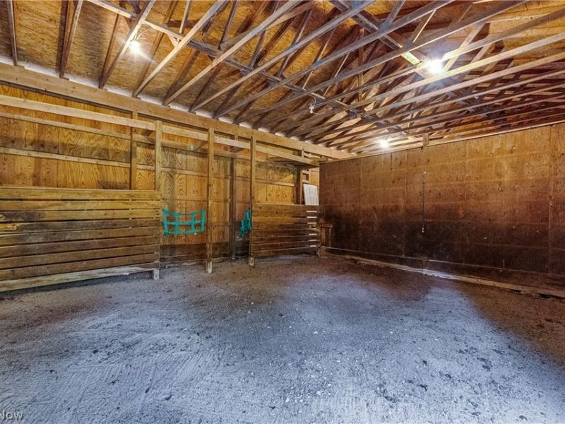 4007 Durst Clagg Road, Cortland, OH 44410 Photo 32