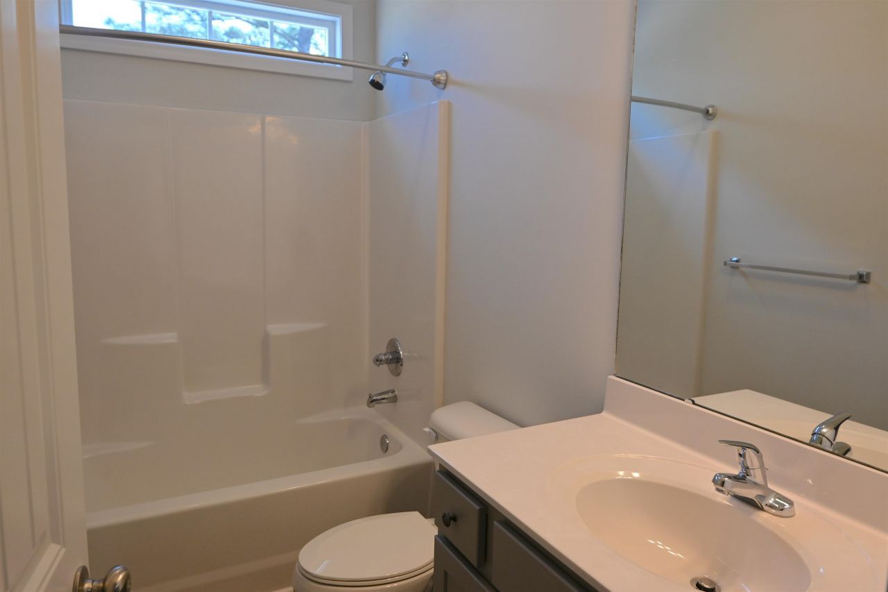 2604 Seaport Circle Photo 14