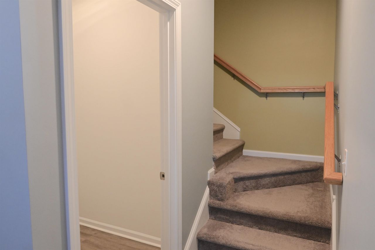 2604 Seaport Circle Photo 16