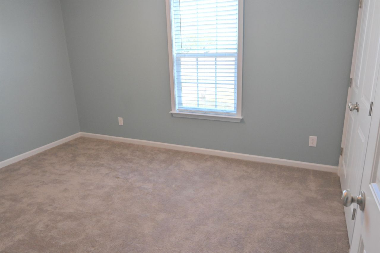 2604 Seaport Circle Photo 17