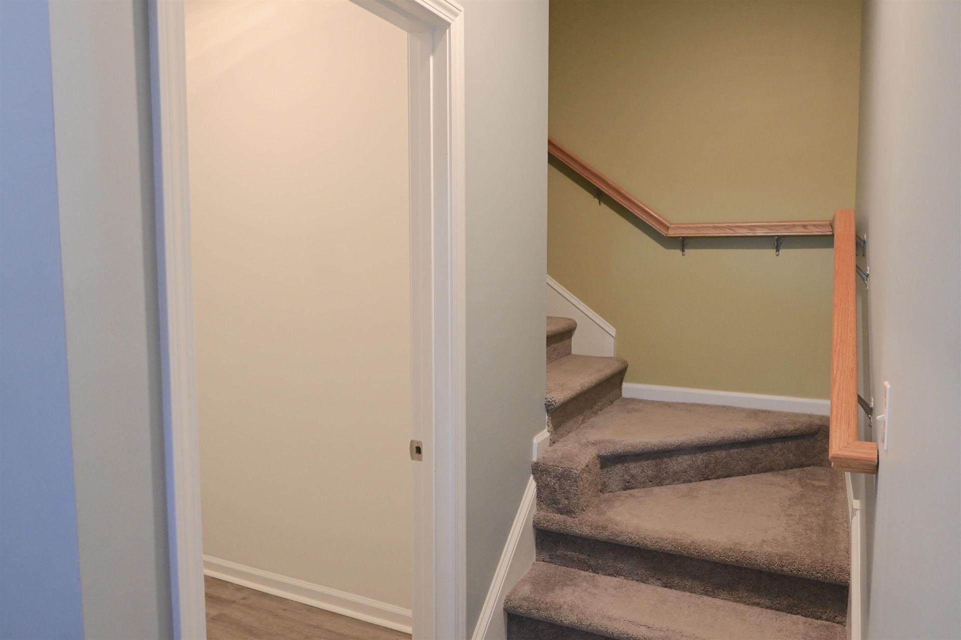 2604 Seaport Circle Photo 18