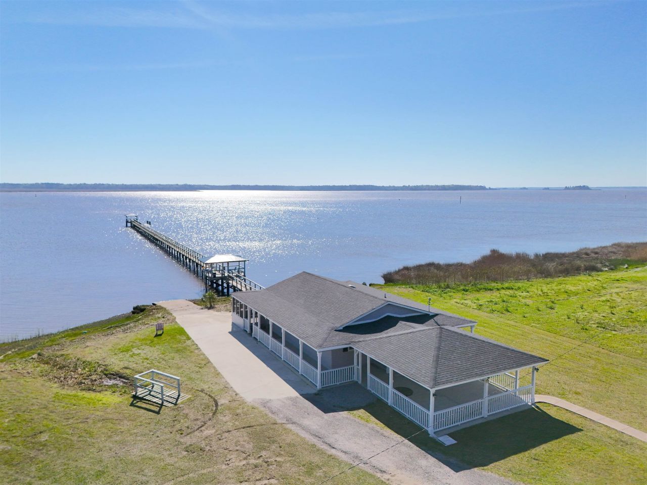 2604 Seaport Circle Photo 25