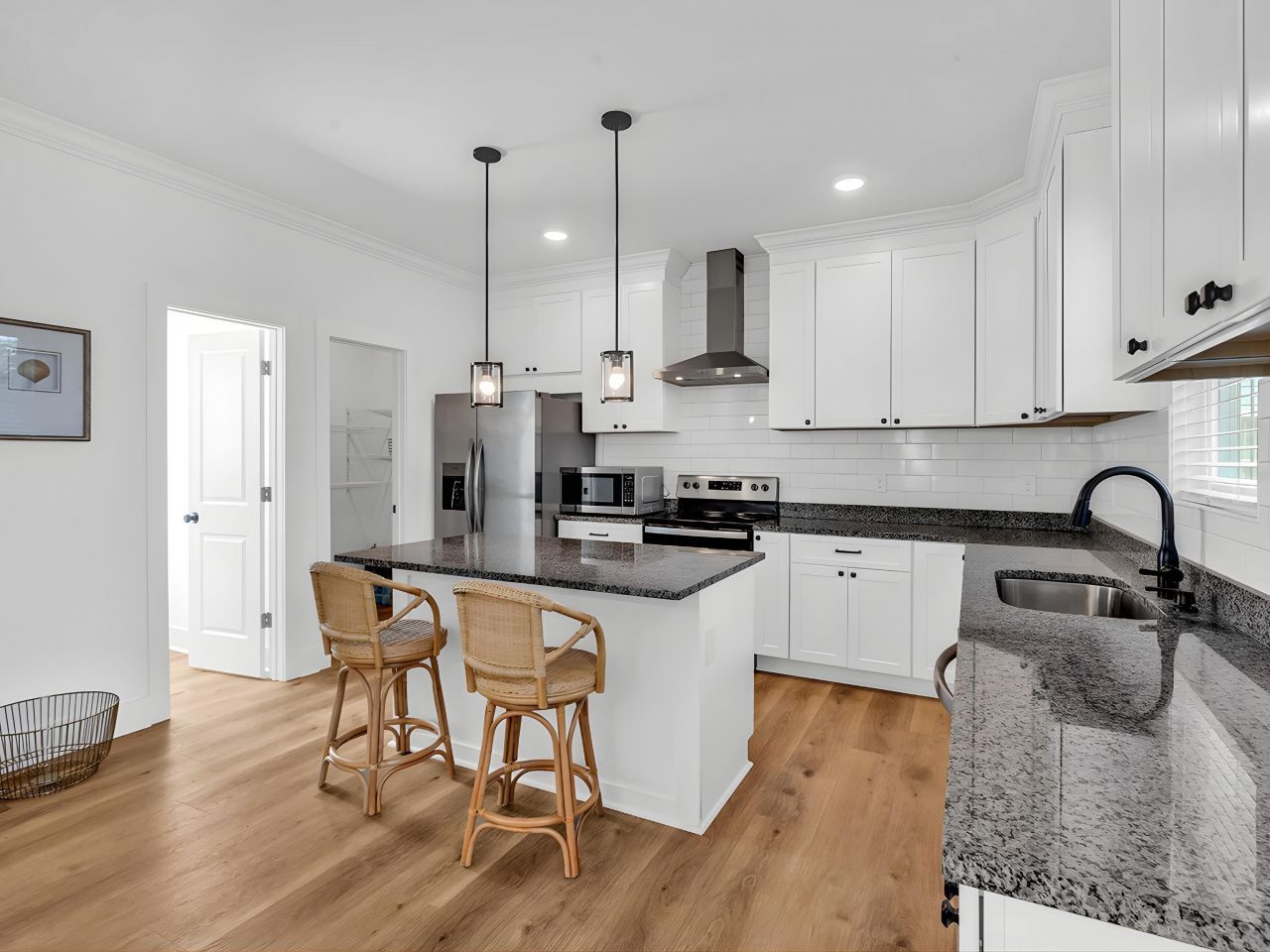 111 Tidal Creek Dr. Photo 4