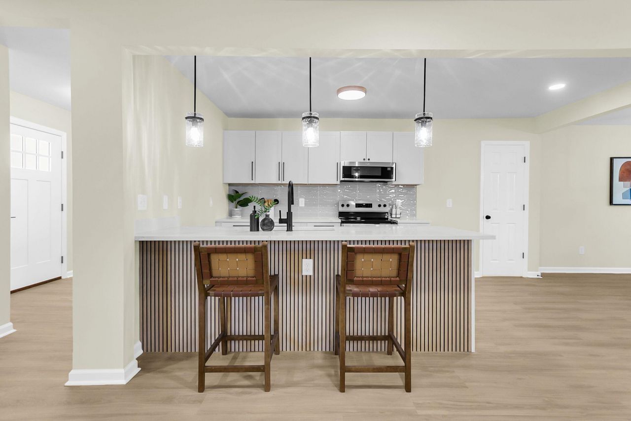 153 Davis Terrace Photo 11