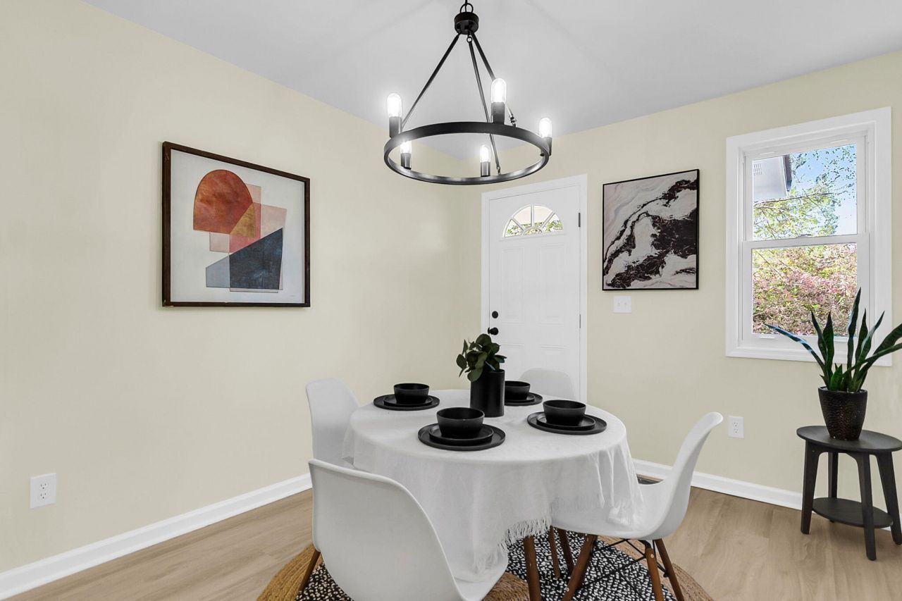 153 Davis Terrace Photo 17