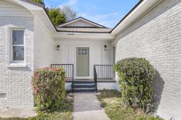 153 Davis Terrace photo 4