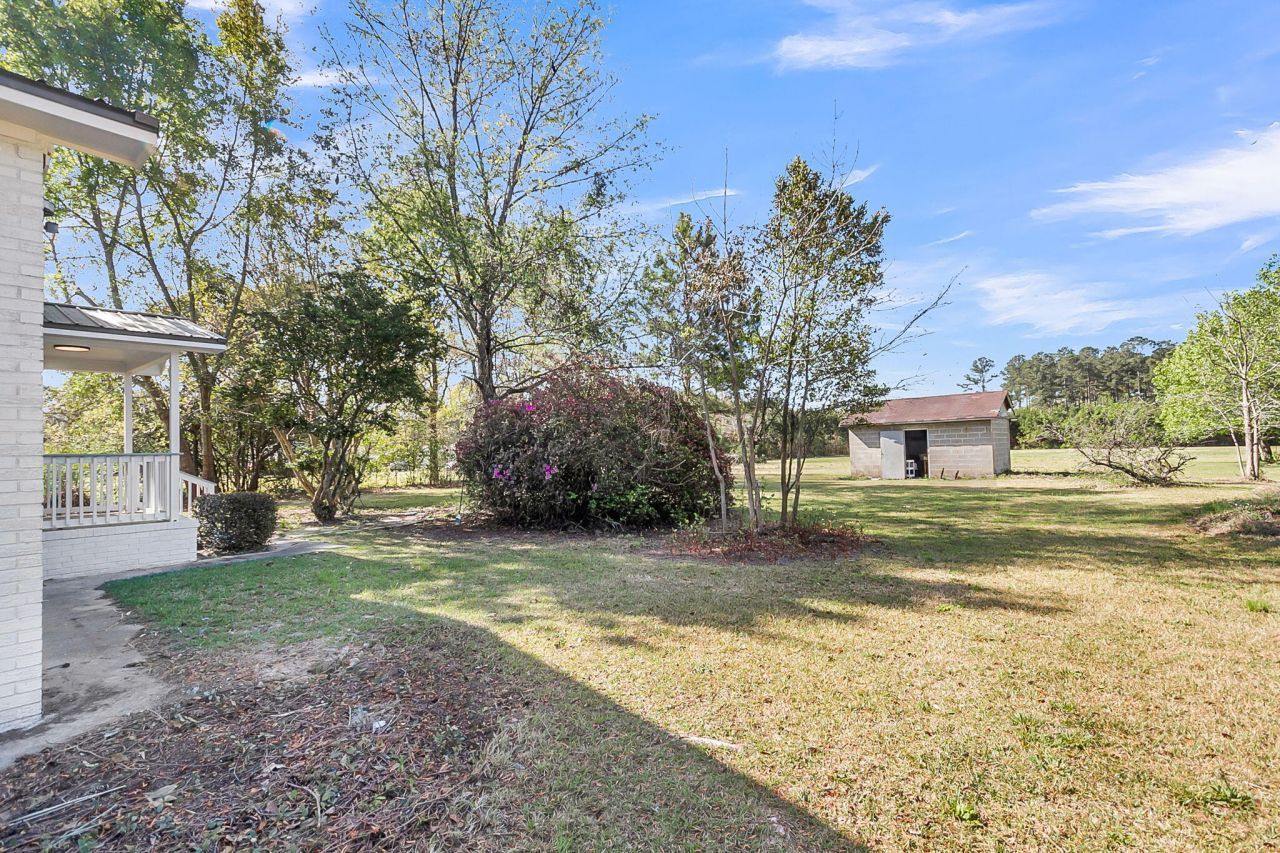 153 Davis Terrace Photo 40