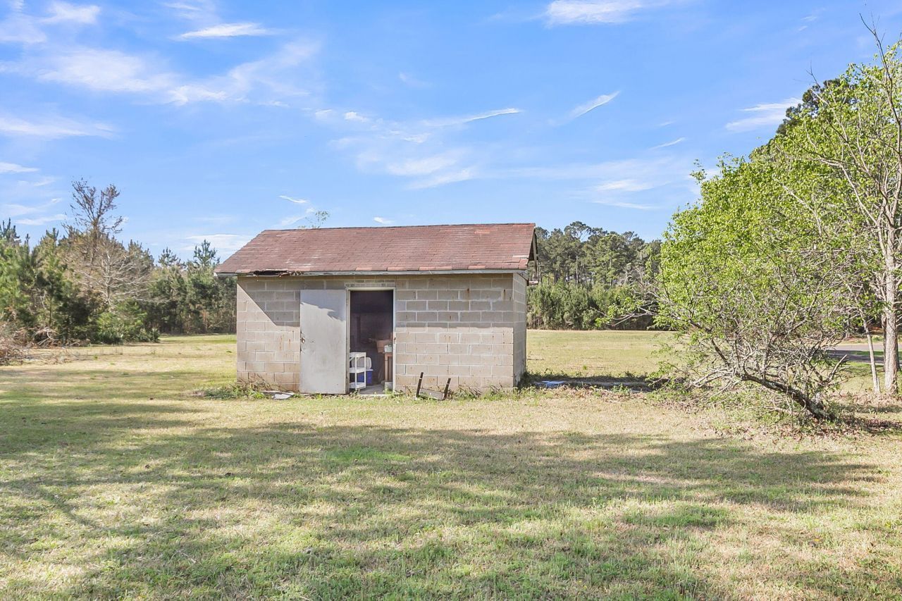 153 Davis Terrace Photo 41