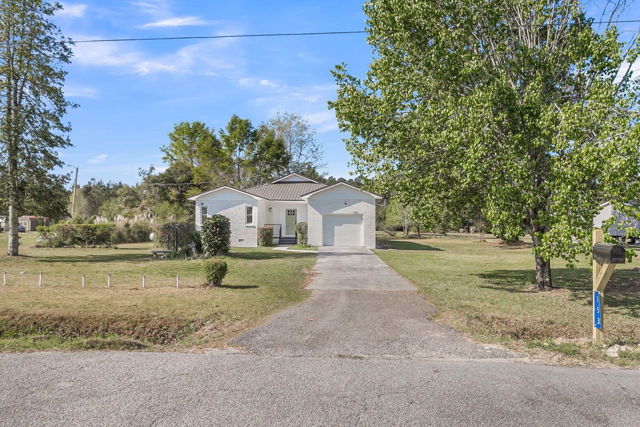 153 Davis Terrace Photo 48