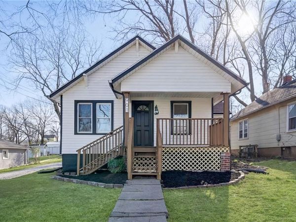 901 S Cottage Street, Independence, MO 64050