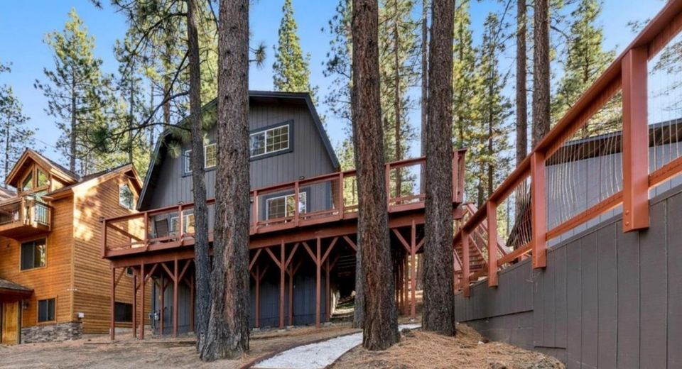 3702 Verdon Ln, South Lake Tahoe, CA 96150 Photo