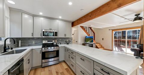 3702 Verdon Ln, South Lake Tahoe, CA 96150 Photo