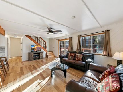 3702 Verdon Ln, South Lake Tahoe, CA 96150 Photo