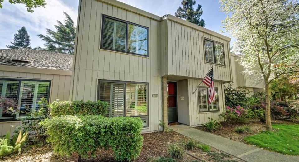 1257 Vanderbilt Way, Sacramento, CA 95825 Photo