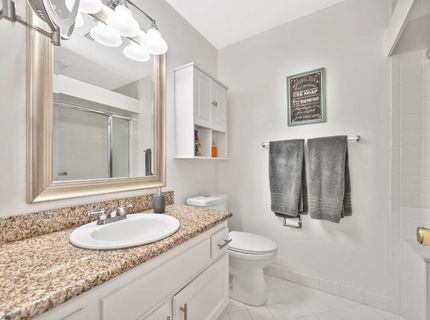 1257 Vanderbilt Way, Sacramento, CA 95825 Photo