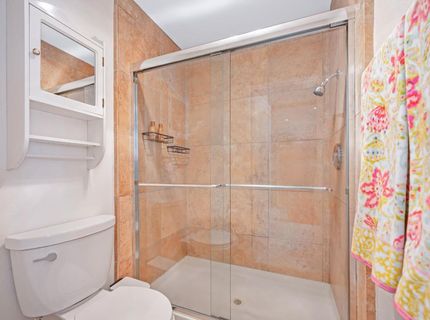 1257 Vanderbilt Way, Sacramento, CA 95825 Photo