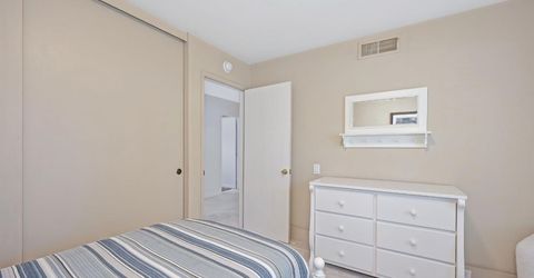 1257 Vanderbilt Way, Sacramento, CA 95825 Photo