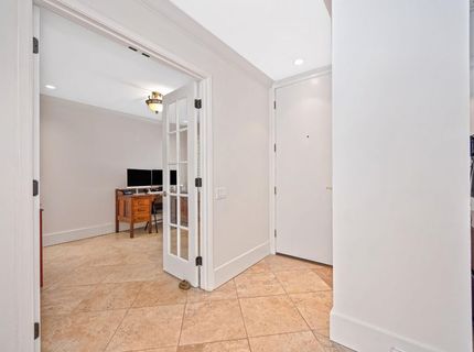 1257 Vanderbilt Way, Sacramento, CA 95825 Photo