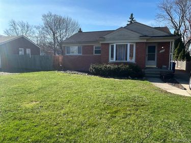 27225 LYNDON, Redford Twp, MI 48239