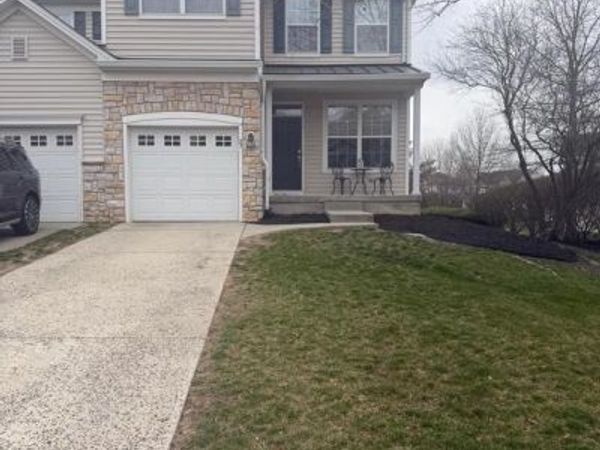 27 COMPASS CIRCLE , MOUNT LAUREL, NJ 08054