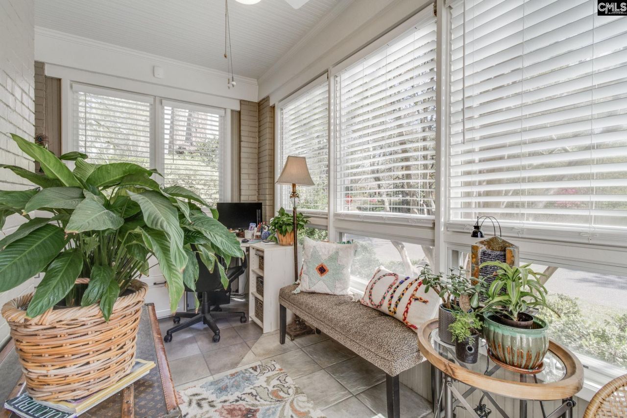 2832 Heyward Street Photo 11