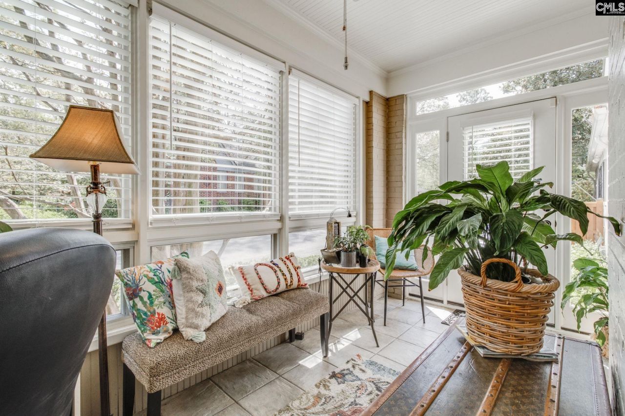 2832 Heyward Street Photo 12