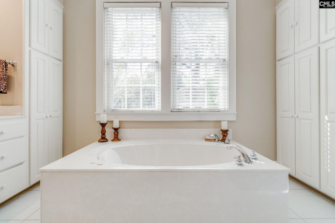 2832 Heyward Street Photo 28