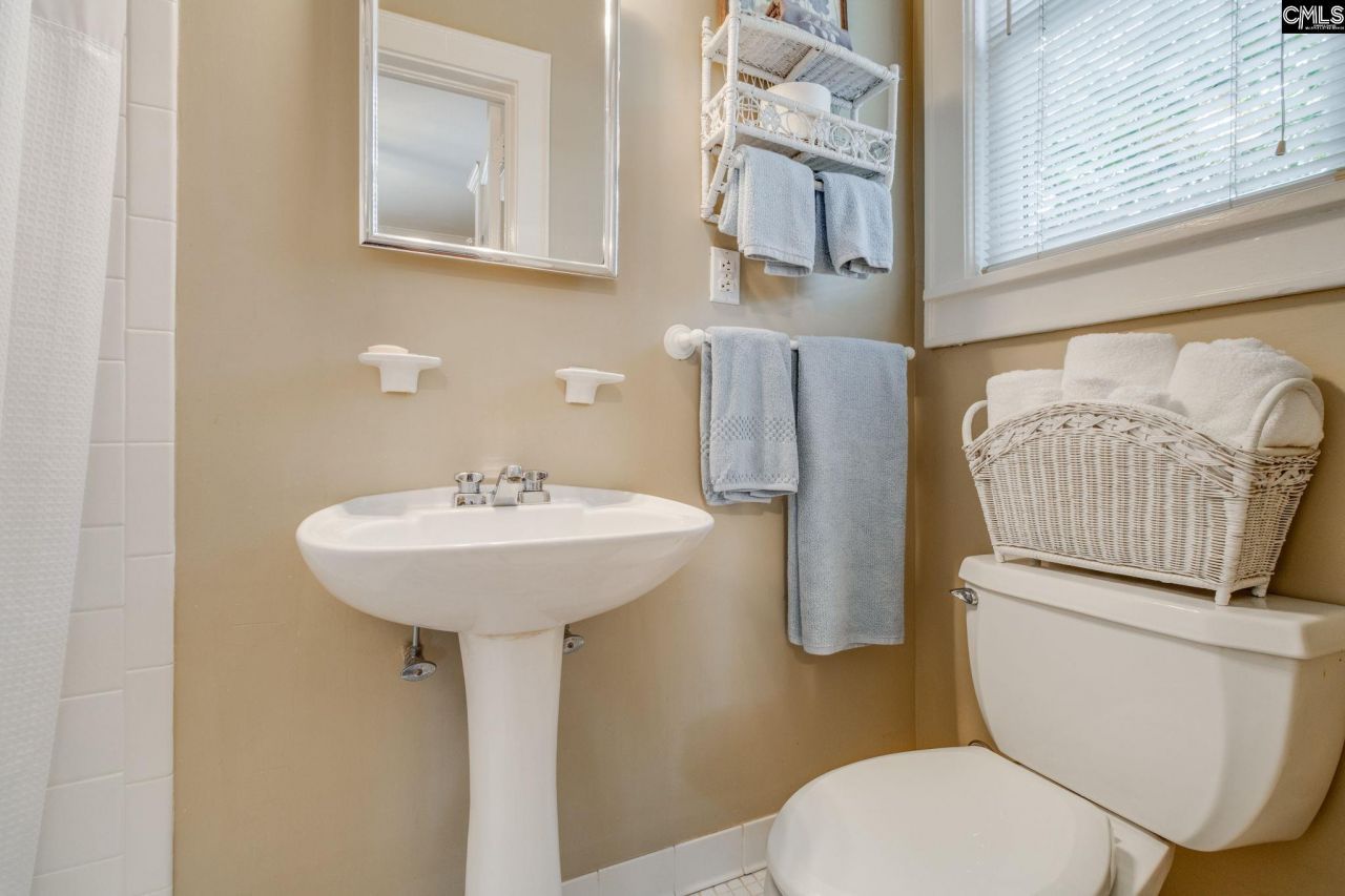 2832 Heyward Street Photo 32