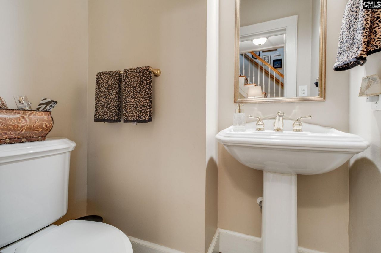 2832 Heyward Street Photo 34