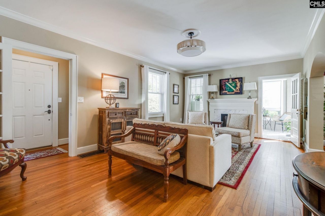 2832 Heyward Street Photo 8