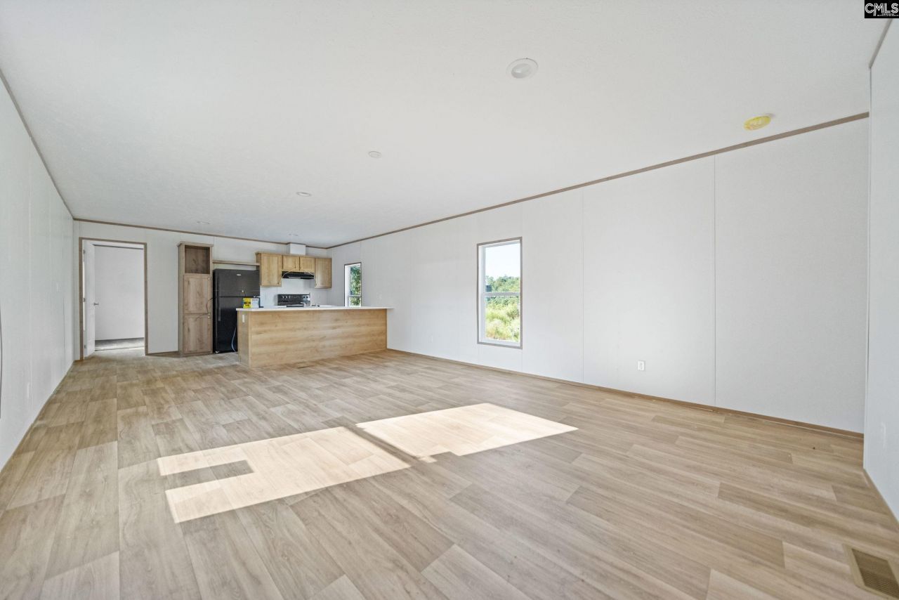 88 Lady Ashley Drive  Photo 12