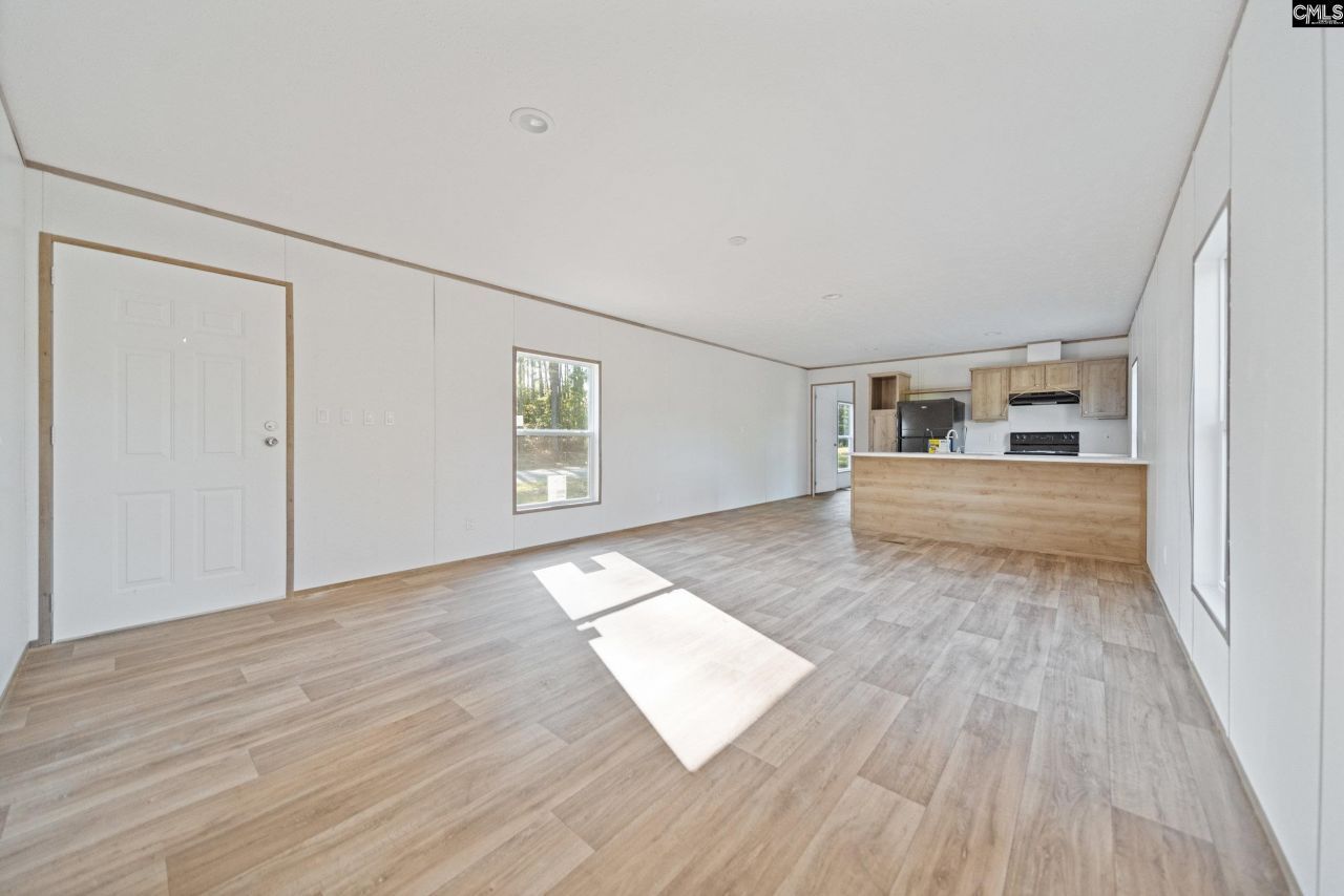 88 Lady Ashley Drive  Photo 14