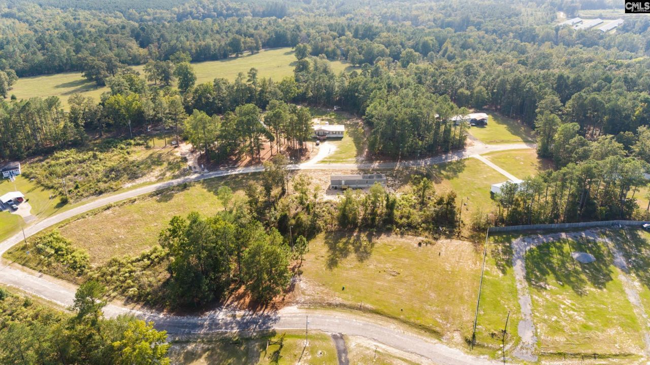 88 Lady Ashley Drive  Photo 32