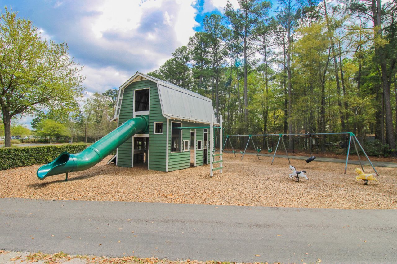 328 Parish Farms Drive Photo 29