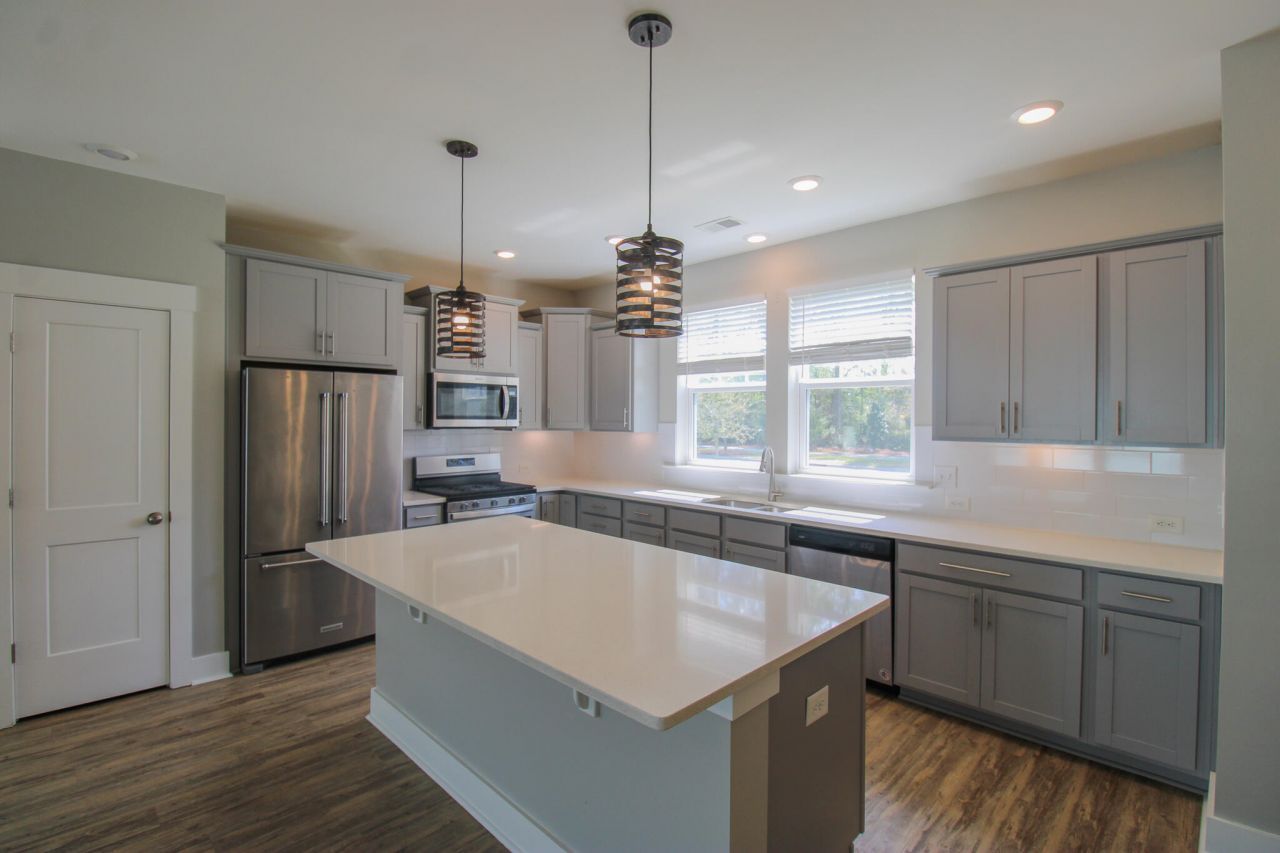 328 Parish Farms Drive Photo 5