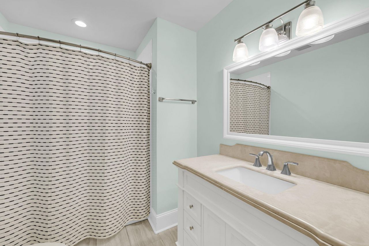 4770 Stono Links Drive Photo 32