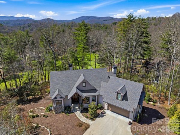 145 Chattooga Run , Hendersonville, NC 28739