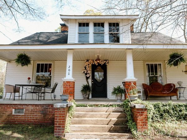 208 Locust Street, Kannapolis, NC 28081