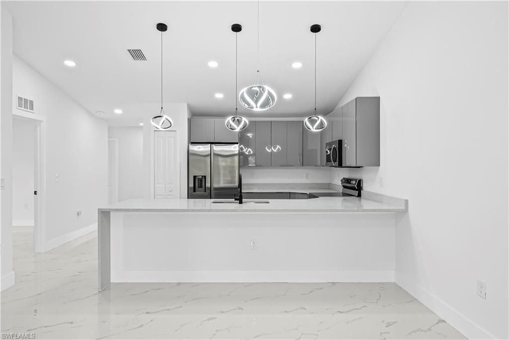 1008-1010 Jaguar Blvd , Lehigh Acres, FL 33974 Photo