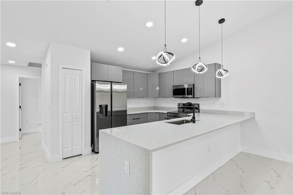 1008-1010 Jaguar Blvd , Lehigh Acres, FL 33974 Photo