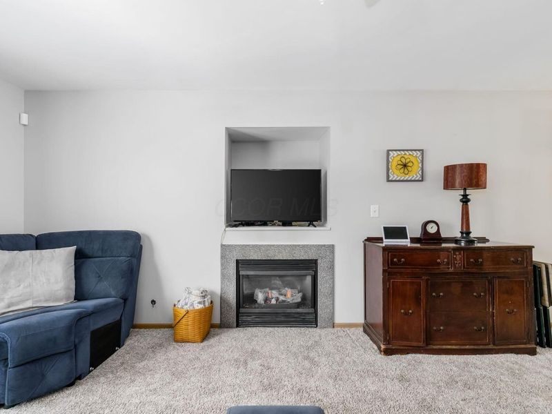 623 Perilous Place, Galloway, OH 43119 Photo 6