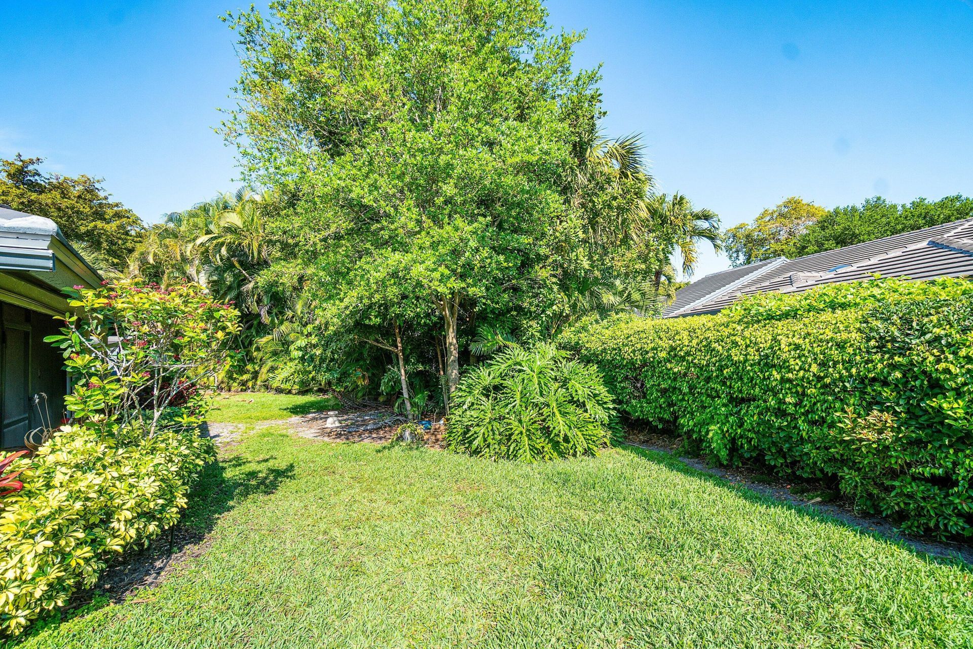5041 Pine Drive, Boynton Beach, FL 33437 Photo