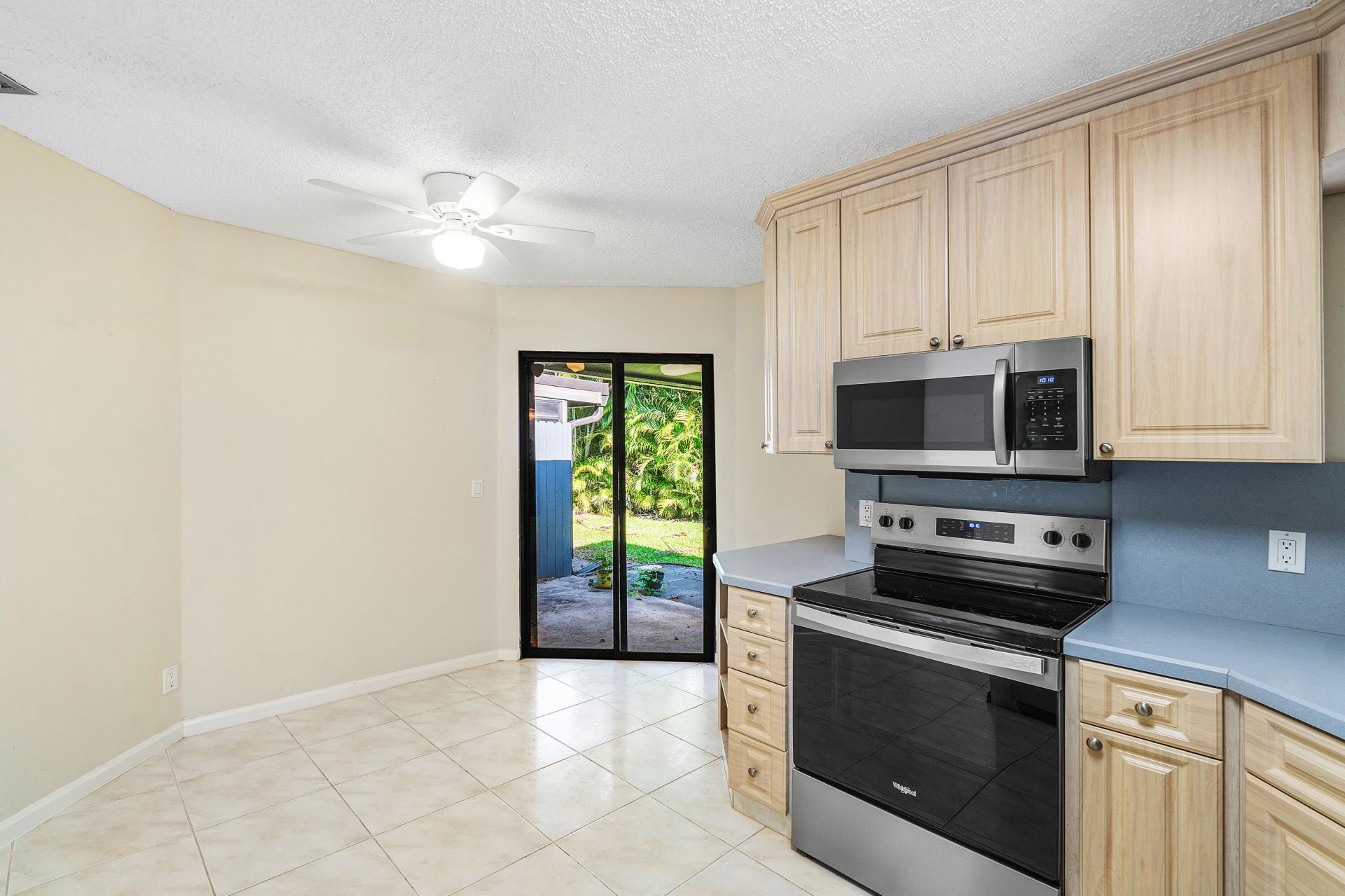 5041 Pine Drive, Boynton Beach, FL 33437 Photo
