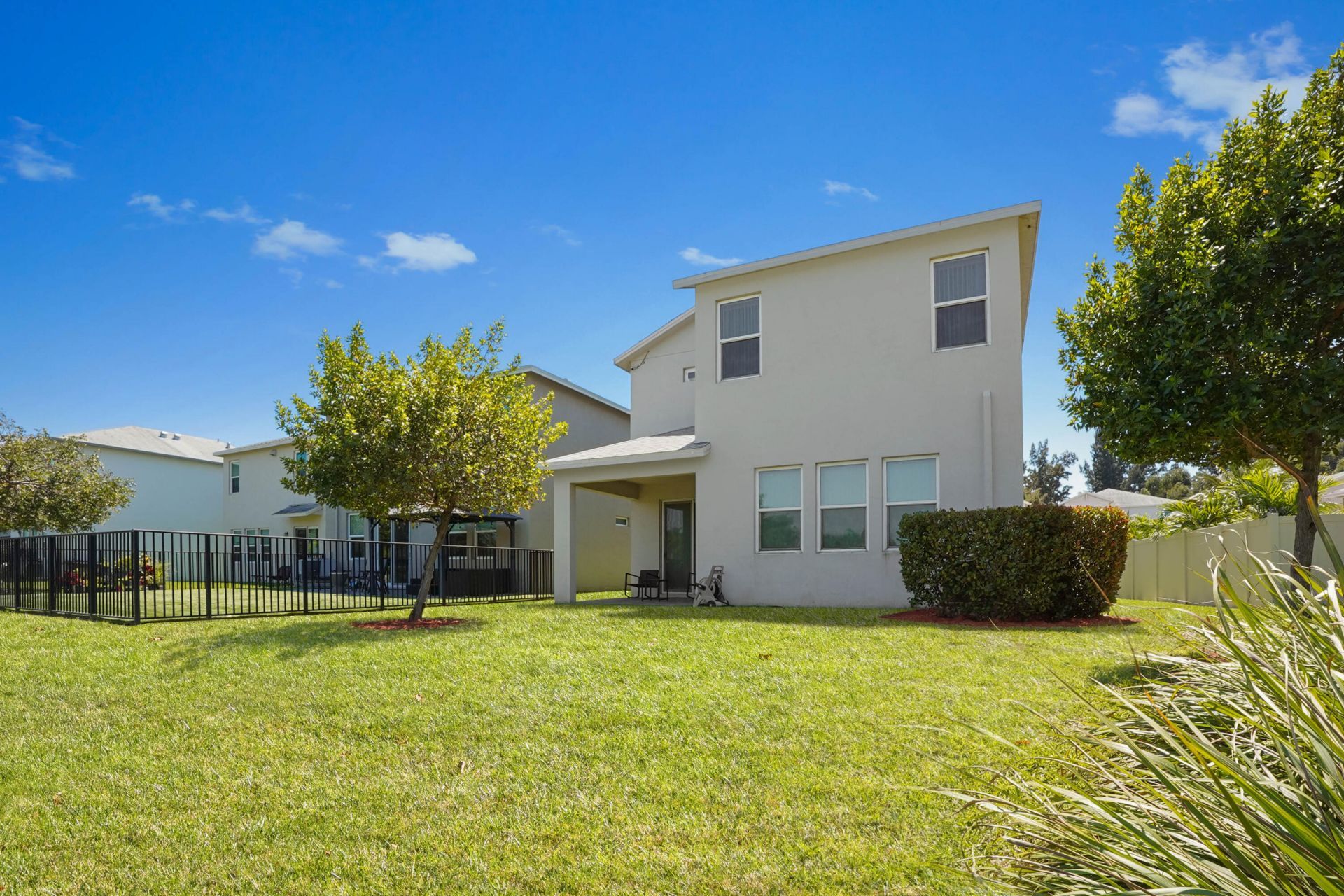 1826 Lake Cove Drive, Lake Worth, FL 33460 Photo