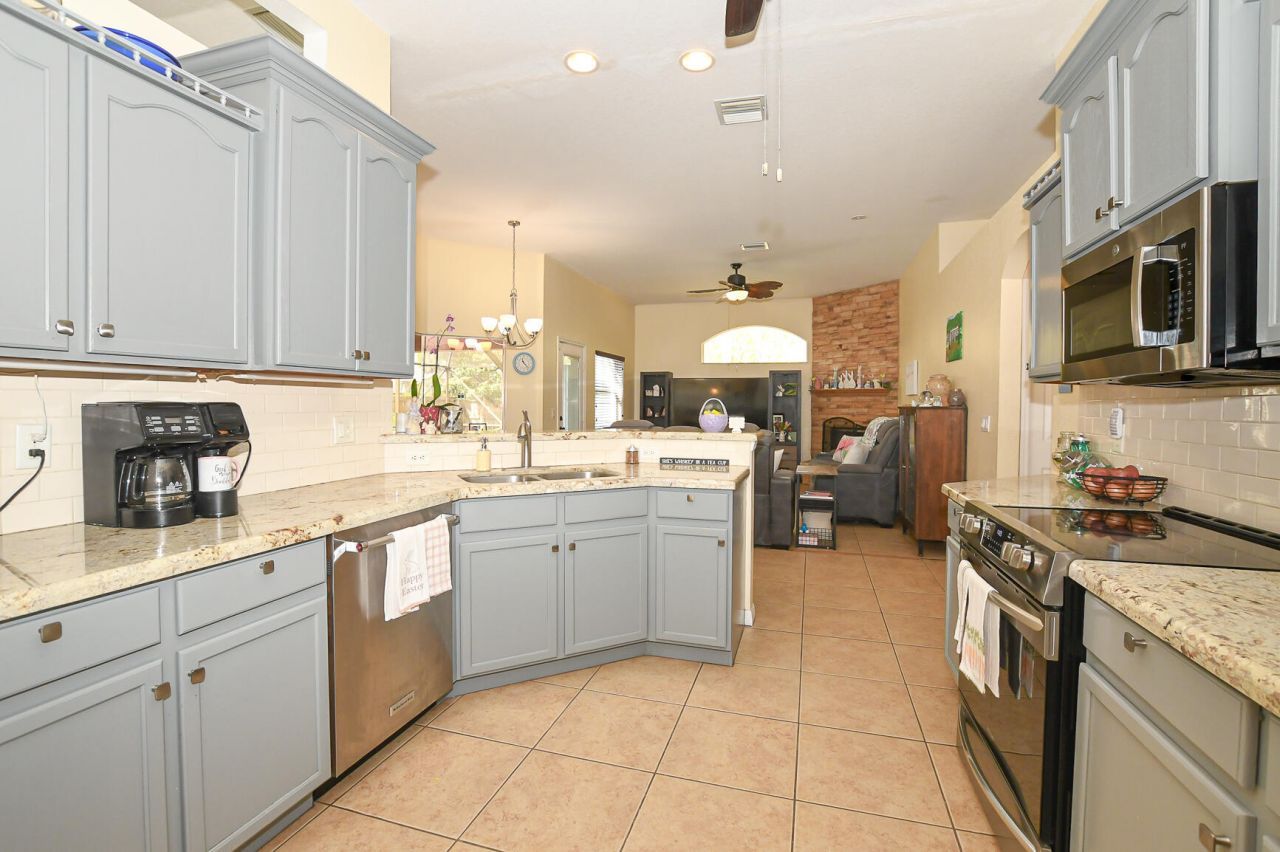 1662 SW Rutland Street, Port Saint Lucie, FL 34987 Photo