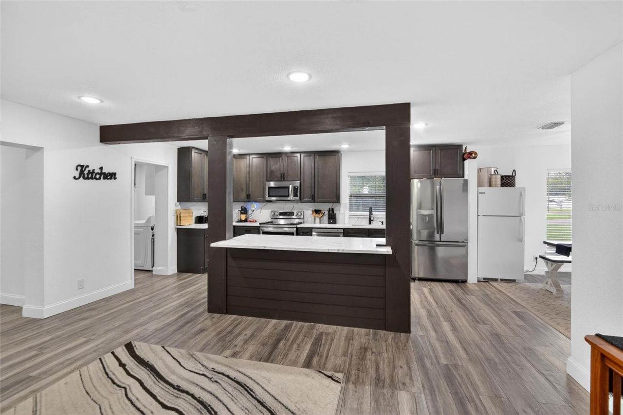 723 W Pinedale Drive , Plant City, FL 33563 Photo